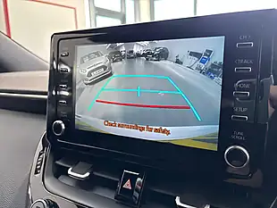 Used 2021 Suzuki Swace Sz-T White - Interior and Exterior details 15
