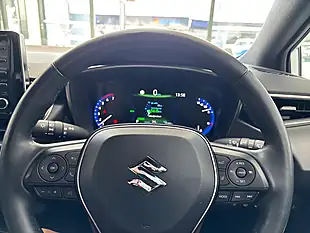 Used 2021 Suzuki Swace Sz-T White - Interior and Exterior details 17
