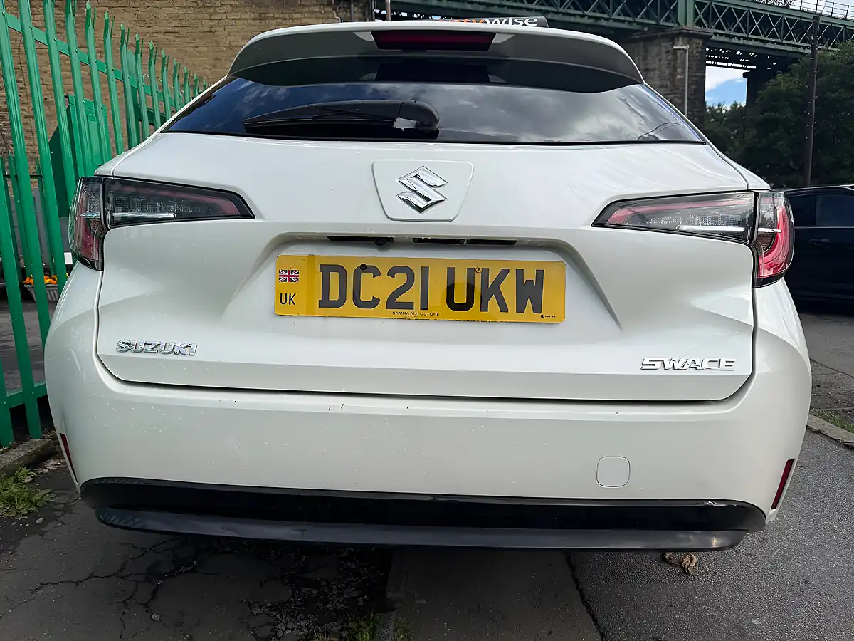 Used 2021 Suzuki Swace Sz-T White - Interior and Exterior details 11