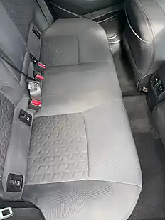 Used 2021 Suzuki Swace Sz-T White - Interior and Exterior details 17