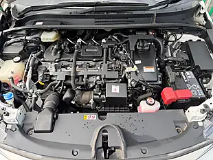 Used 2021 Suzuki Swace Sz-T White - Interior and Exterior details 20