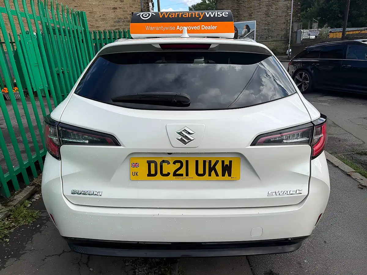 Used 2021 Suzuki Swace Sz-T White - Interior and Exterior details 3