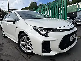 Used 2021 Suzuki Swace Sz-T White - Interior and Exterior details 5