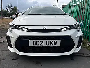 Used 2021 Suzuki Swace Sz-T White - Interior and Exterior details 8