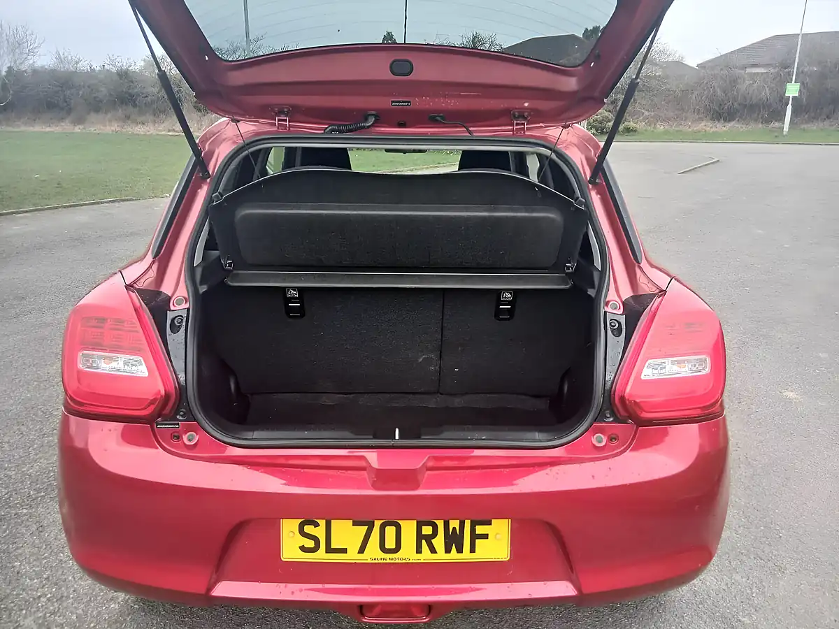 Used 2021 Suzuki Swift Sz-L Red - Interior and Exterior details 7