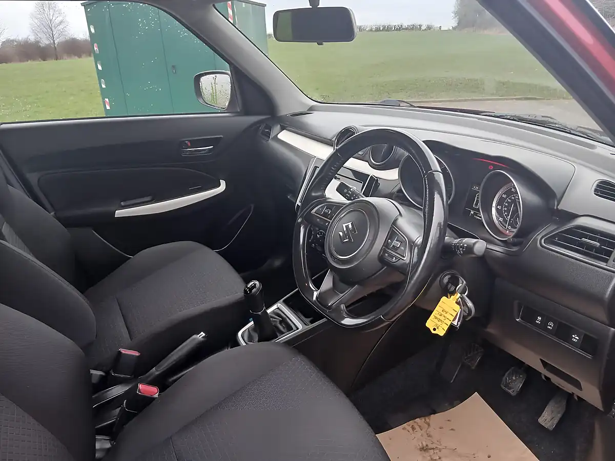 Used 2021 Suzuki Swift Sz-L Red - Interior and Exterior details 8