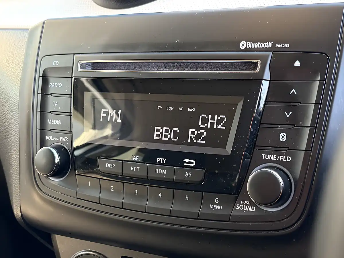 Used 2021 Suzuki Swift Sz-L Silver - Interior and Exterior details 17