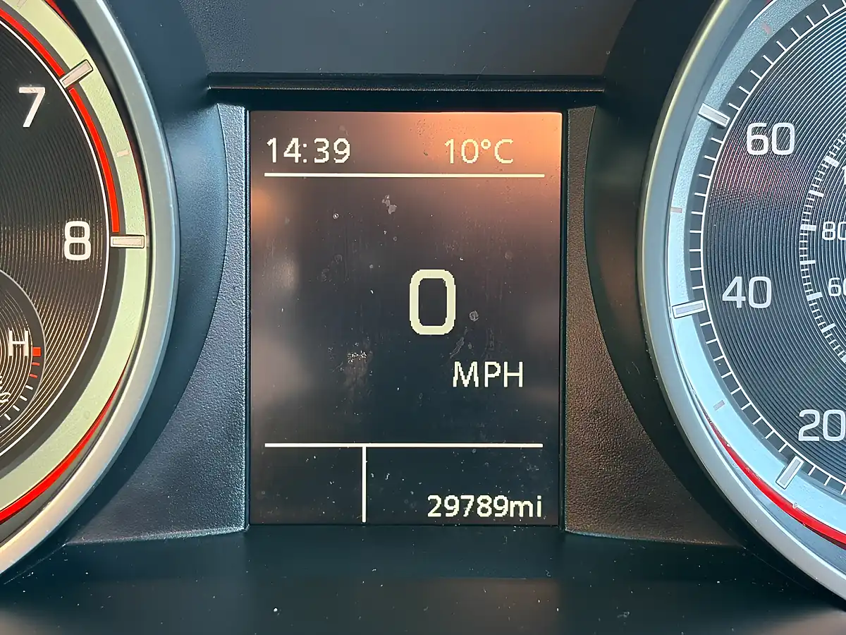 Used 2021 Suzuki Swift Sz-L Silver - Interior and Exterior details 18
