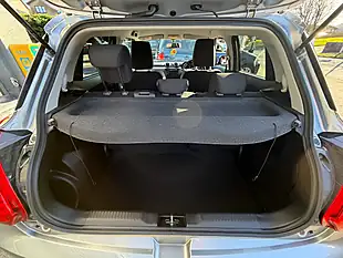Used 2021 Suzuki Swift Sz-L Silver - Interior and Exterior details 7