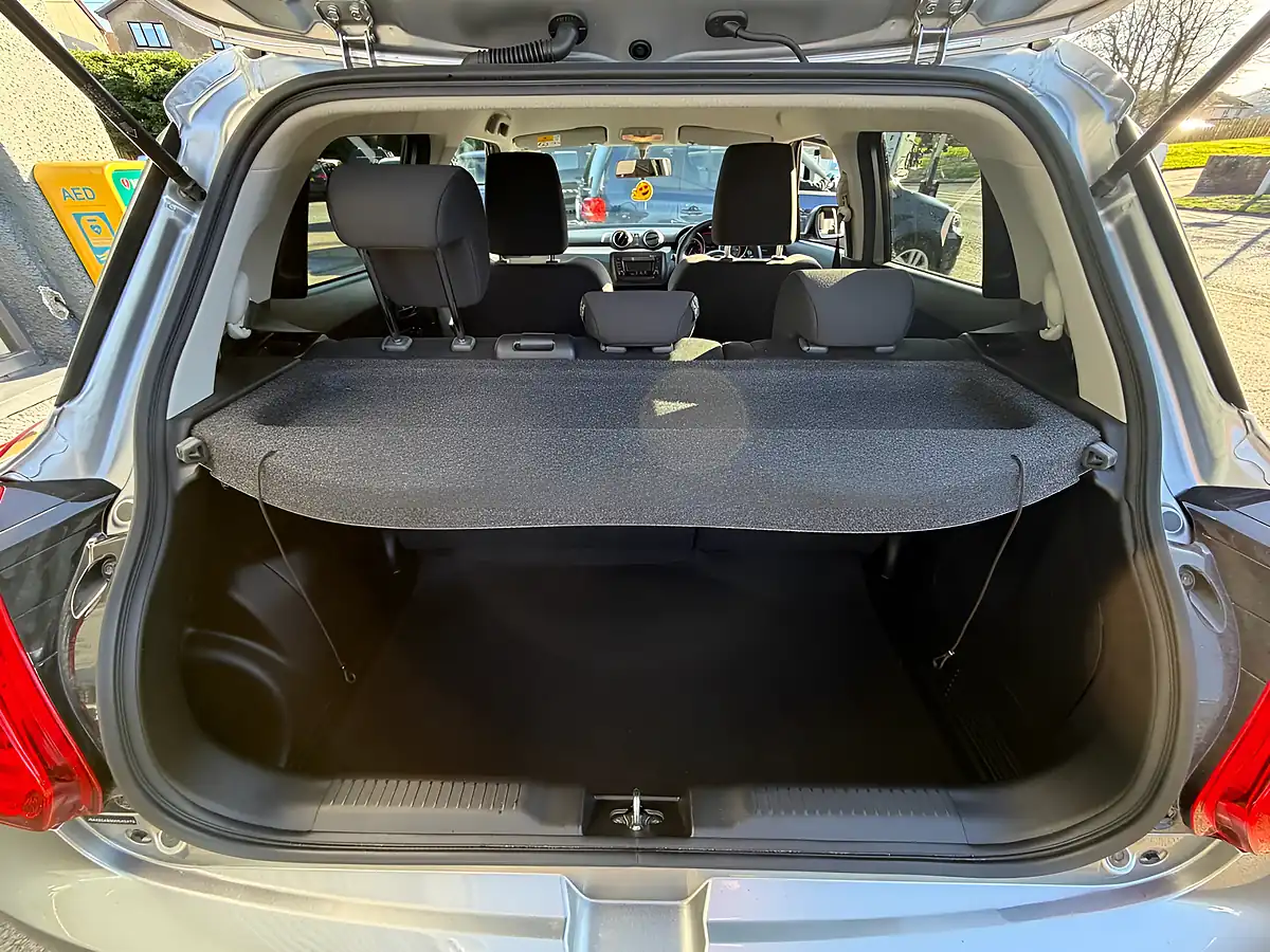 Used 2021 Suzuki Swift Sz-L Silver - Interior and Exterior details 7