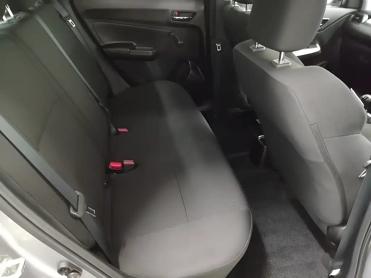 Used 2021 Suzuki Swift Sz-L Silver - Interior and Exterior details 12