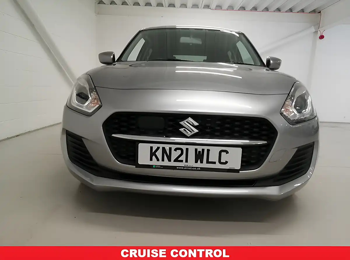 Used 2021 Suzuki Swift Sz-L Silver - Interior and Exterior details 4