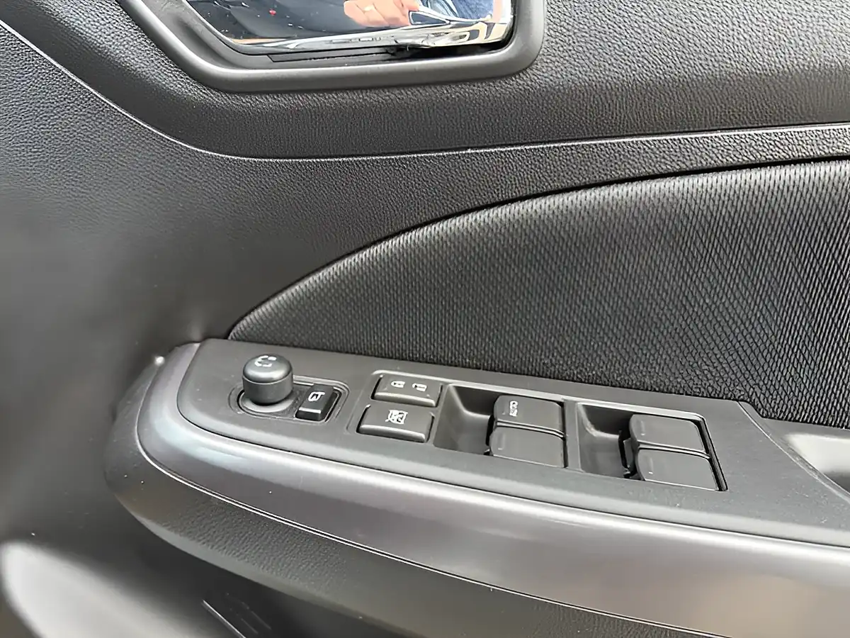 Used 2021 Suzuki Swift SZ5 Silver - Interior and Exterior details 15