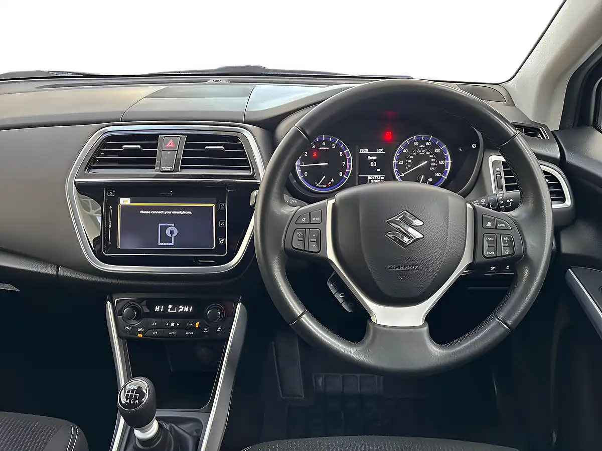 Used 2021 Suzuki SX4 S-Cross Sz-T Silver - Interior and Exterior details 9