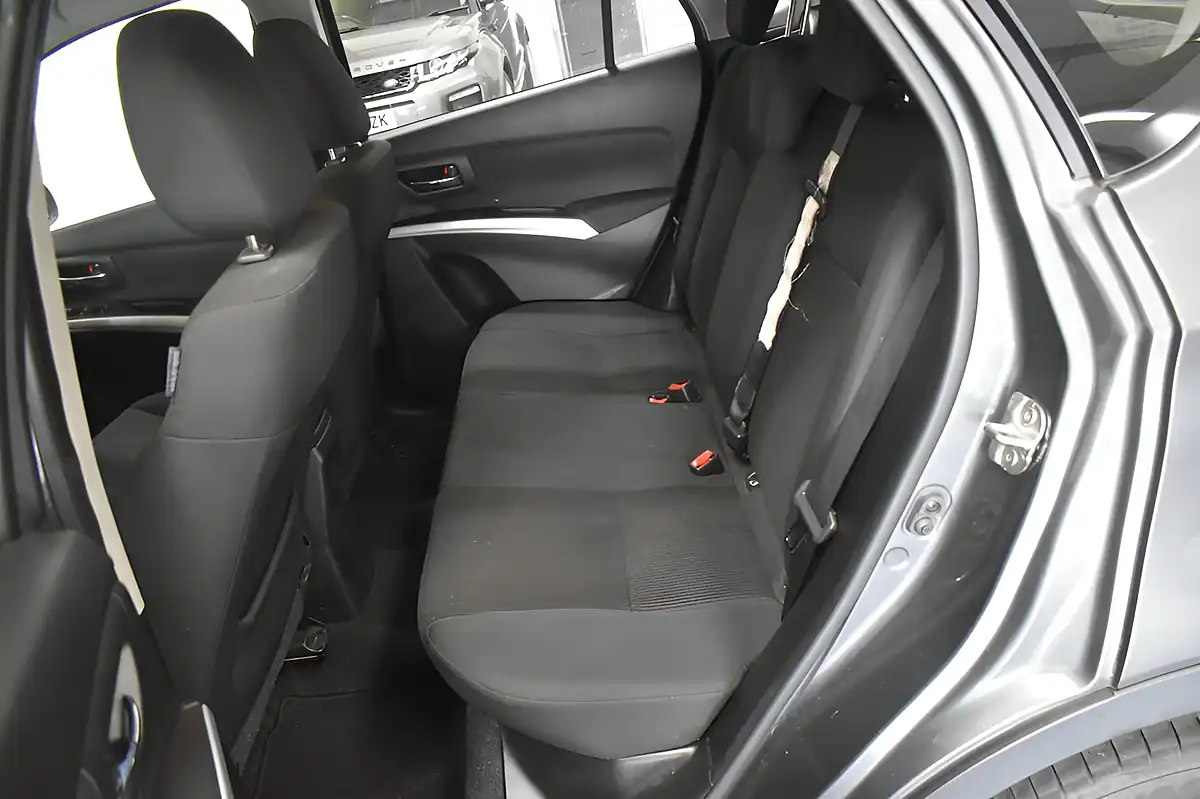 Used 2021 Suzuki Sx4 S-Cross SZ4 Grey - Interior and Exterior details 11