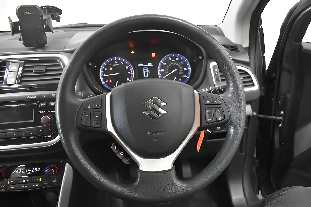 Used 2021 Suzuki Sx4 S-Cross SZ4 Grey - Interior and Exterior details 12
