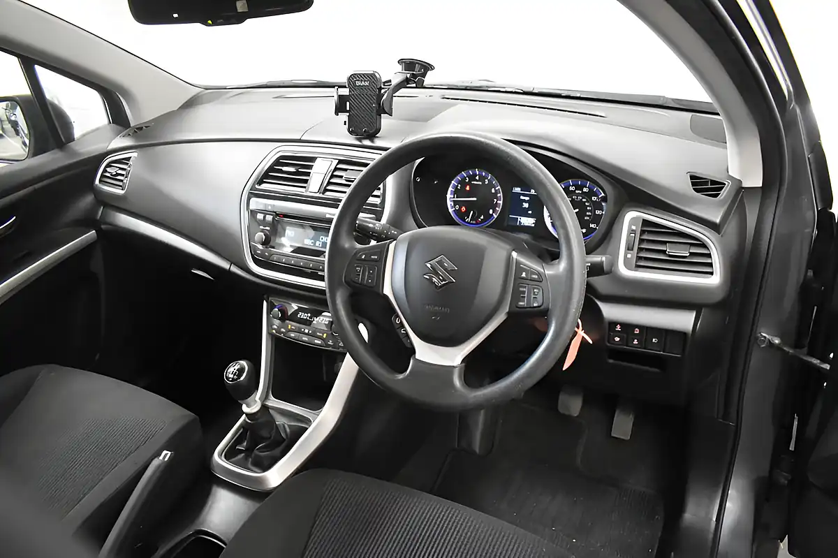 Used 2021 Suzuki Sx4 S-Cross SZ4 Grey - Interior and Exterior details 15