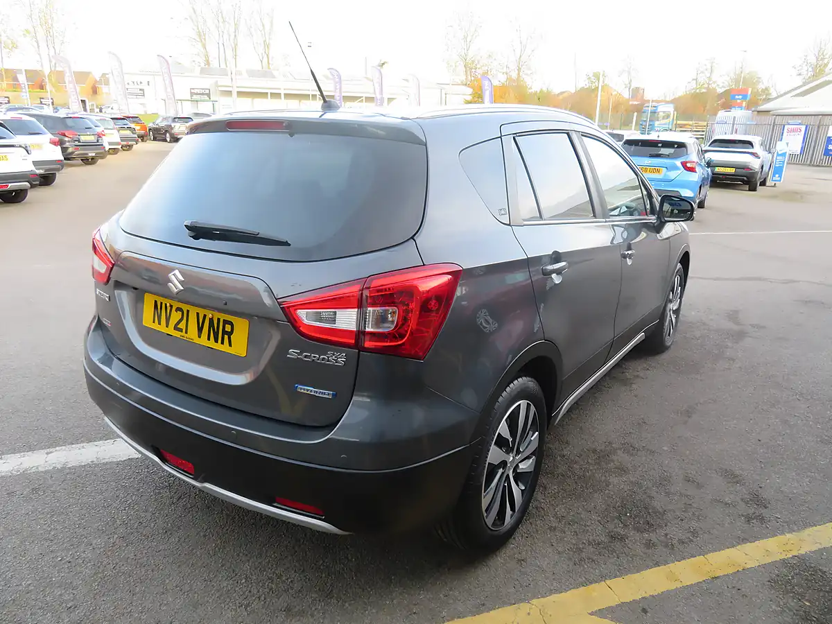 Used 2021 Suzuki SX4 S-Cross SZ5 Grey - Interior and Exterior details 10