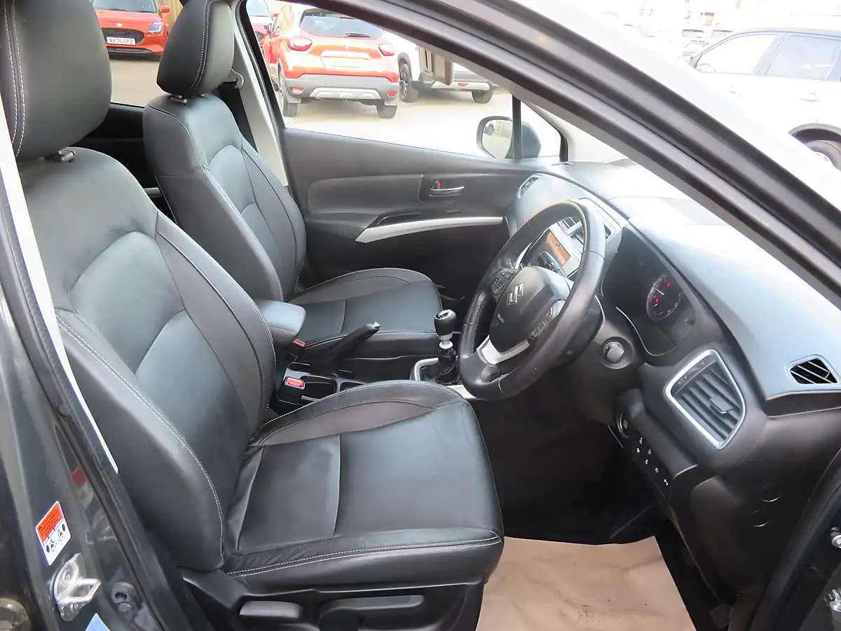 Used 2021 Suzuki SX4 S-Cross SZ5 Grey - Interior and Exterior details 15