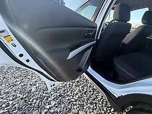 Used 2021 Suzuki SX4 S-Cross White - Interior and Exterior details 11