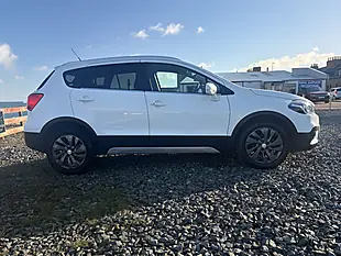 Used 2021 Suzuki SX4 S-Cross White - Interior and Exterior details 4