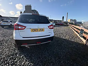 Used 2021 Suzuki SX4 S-Cross White - Interior and Exterior details 6
