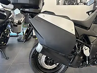 Used 2021 Suzuki V-Strom 1000 Xt Adventure Black - Interior and Exterior details 4