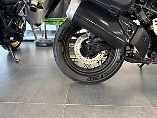 Used 2021 Suzuki V-Strom 1000 Xt Adventure Black - Interior and Exterior details 5