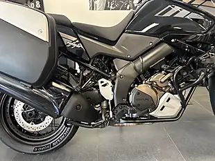 Used 2021 Suzuki V-Strom 1000 Xt Adventure Black - Interior and Exterior details 6
