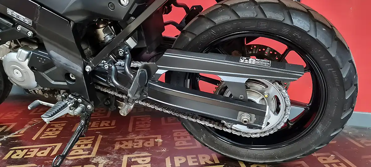 Used 2021 Suzuki V-Strom 650 Grey - Interior and Exterior details 10