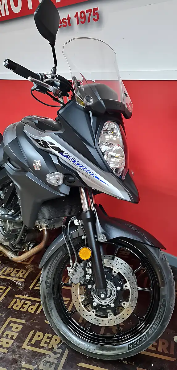 Used 2021 Suzuki V-Strom 650 Grey - Interior and Exterior details 5