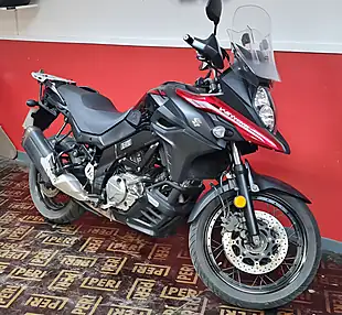Used 2021 Suzuki V-Strom 650 Xt Red - Interior and Exterior details 11