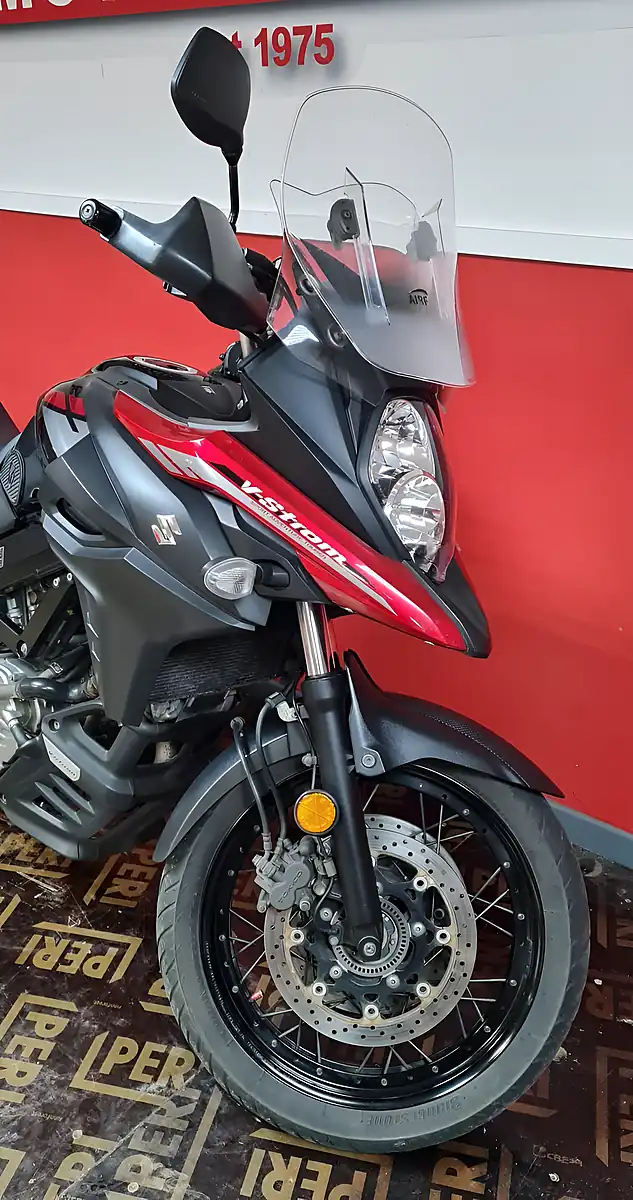 Used 2021 Suzuki V-Strom 650 Xt Red - Interior and Exterior details 18