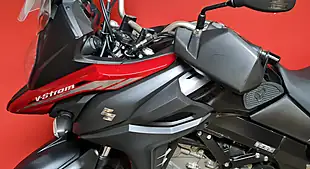 Used 2021 Suzuki V-Strom 650 Xt Red - Interior and Exterior details 6