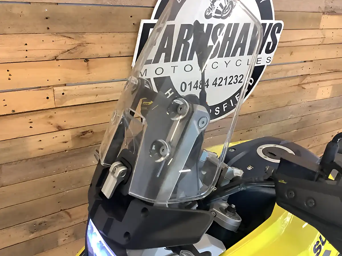 Used 2021 Suzuki V-Strom Adventure Yellow - Interior and Exterior details 13