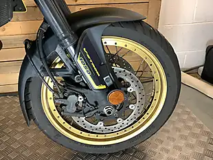 Used 2021 Suzuki V-Strom Adventure Yellow - Interior and Exterior details 20