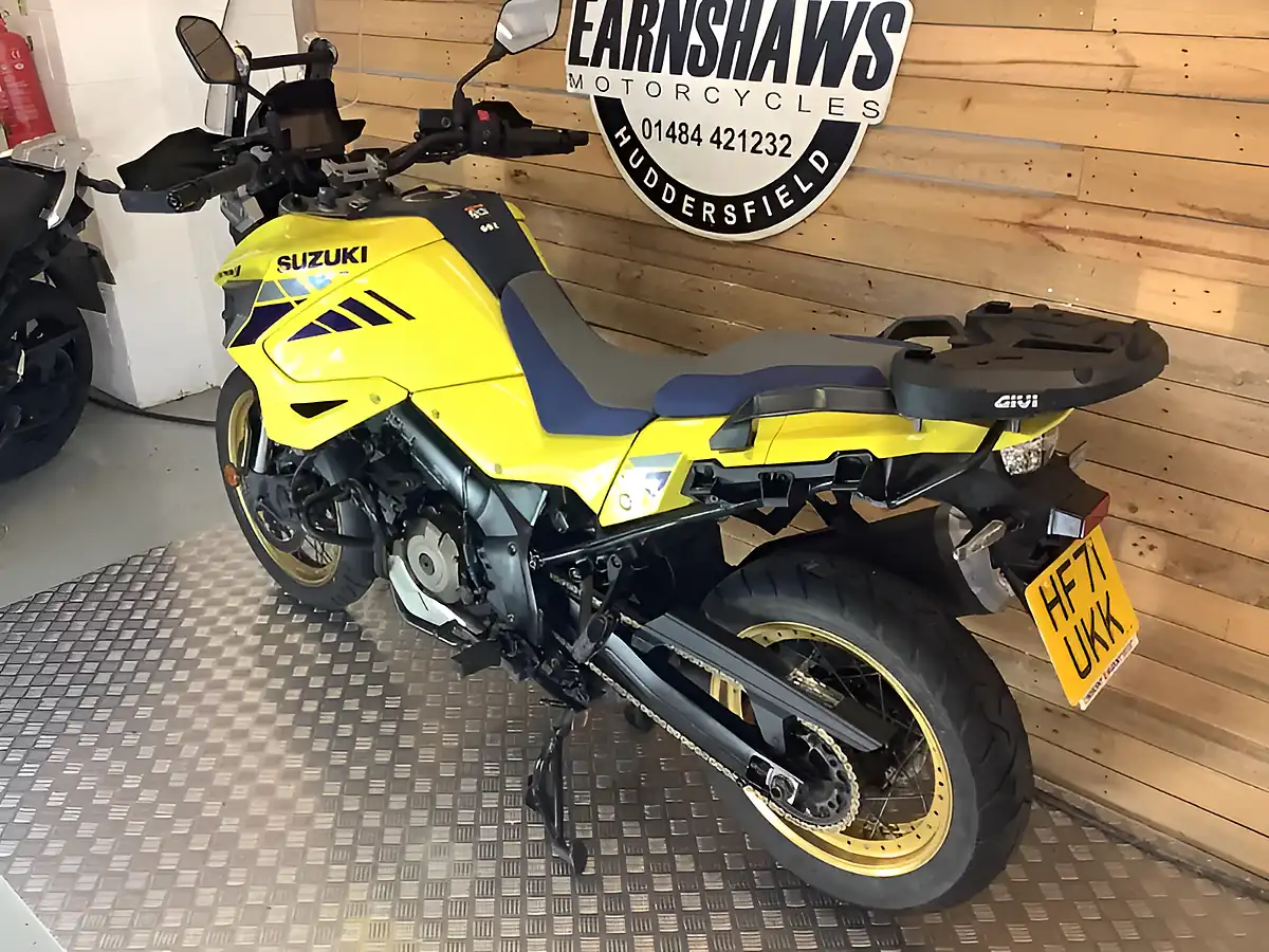 Used 2021 Suzuki V-Strom Adventure Yellow - Interior and Exterior details 6