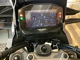 Used 2021 Suzuki V-Strom Adventure Yellow - Interior and Exterior details 7