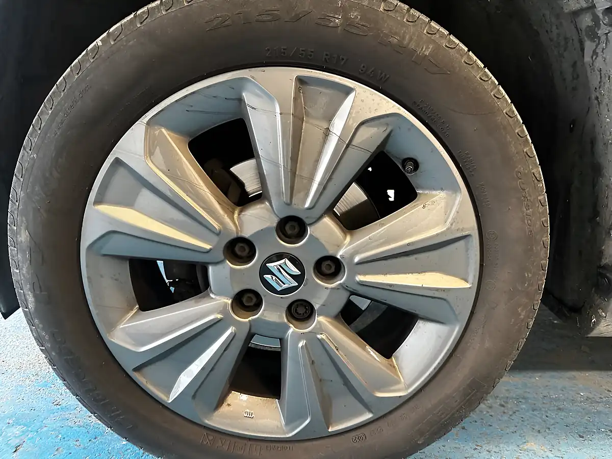 Used 2021 Suzuki Vitara Sz-T Grey - Interior and Exterior details 17