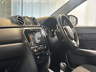Used 2021 Suzuki Vitara Sz-T Grey - Interior and Exterior details 2