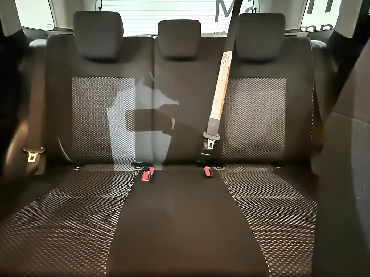 Used 2021 Suzuki Vitara Sz-T White - Interior and Exterior details 14