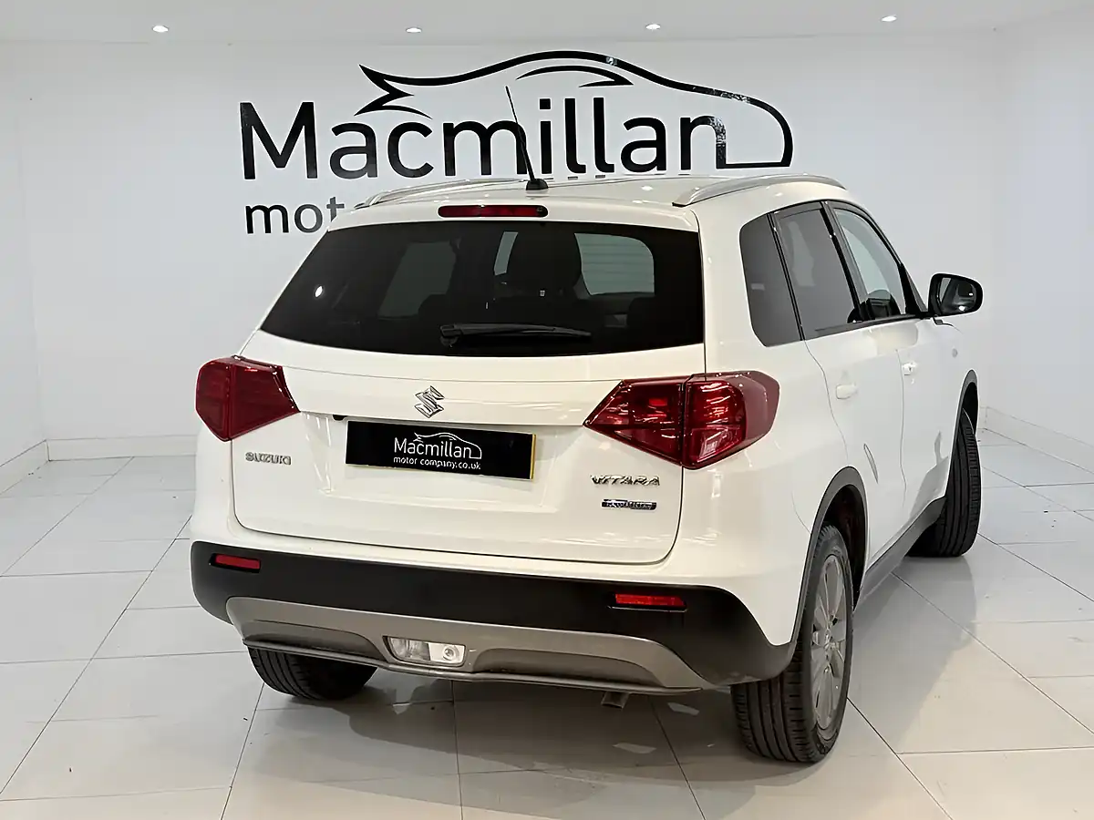 Used 2021 Suzuki Vitara Sz-T White - Interior and Exterior details 9
