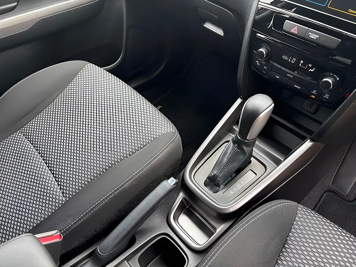 Used 2021 Suzuki Vitara Sz-T Yellow - Interior and Exterior details 13