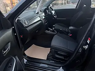 Used 2021 Suzuki Vitara SZ4 Black - Interior and Exterior details 10