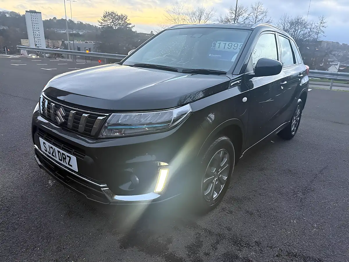 Used 2021 Suzuki Vitara SZ4 Black - Interior and Exterior details 5