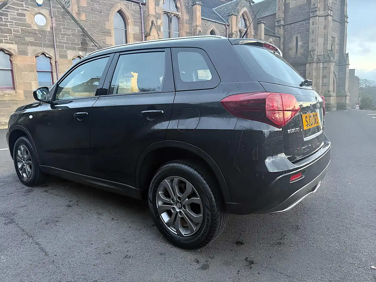 Used 2021 Suzuki Vitara SZ4 Black - Interior and Exterior details 7