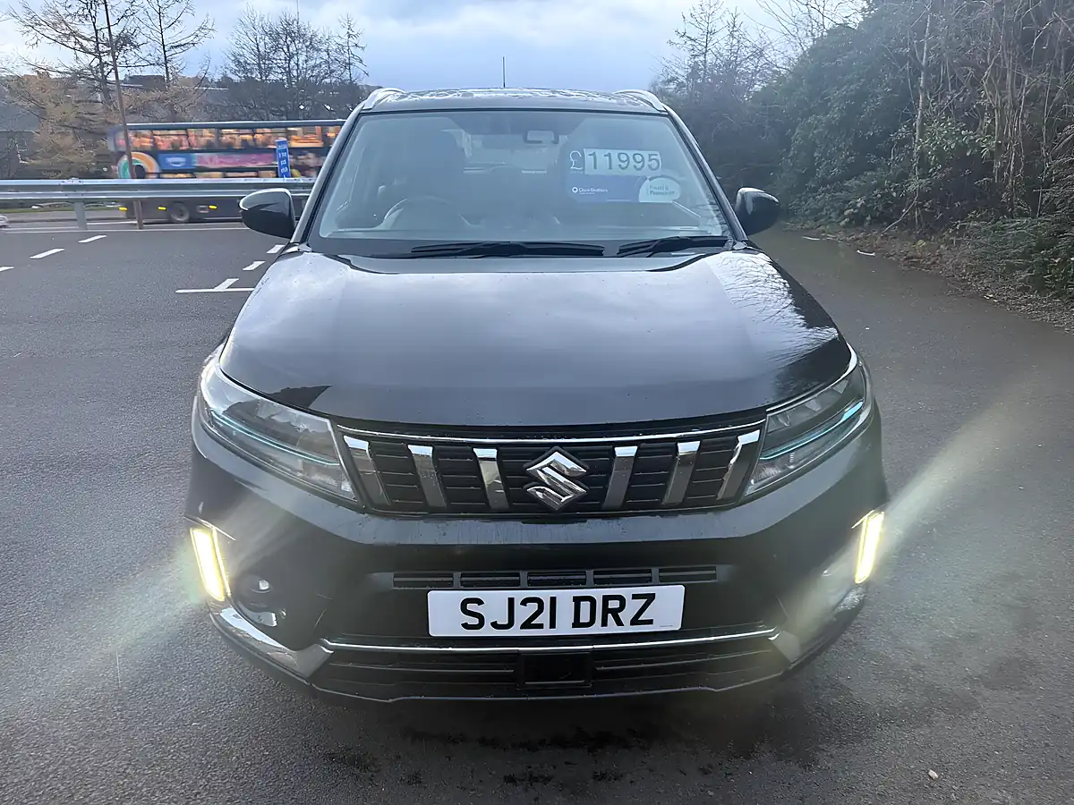 Used 2021 Suzuki Vitara SZ4 Black - Interior and Exterior details 9
