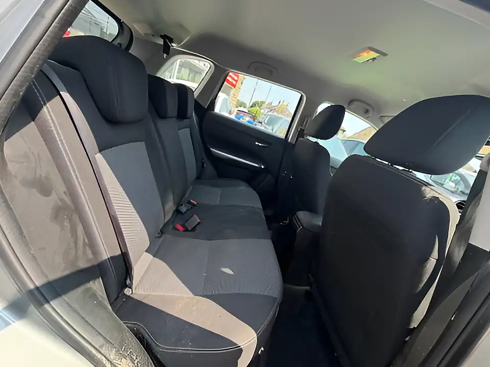 Used 2021 Suzuki Vitara SZ4 Grey - Interior and Exterior details 10
