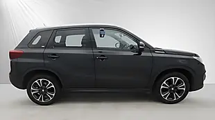 Used 2021 Suzuki Vitara SZ5 Black - Interior and Exterior details 8