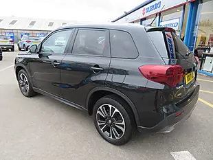 Used 2021 Suzuki Vitara SZ5 Black - Interior and Exterior details 10
